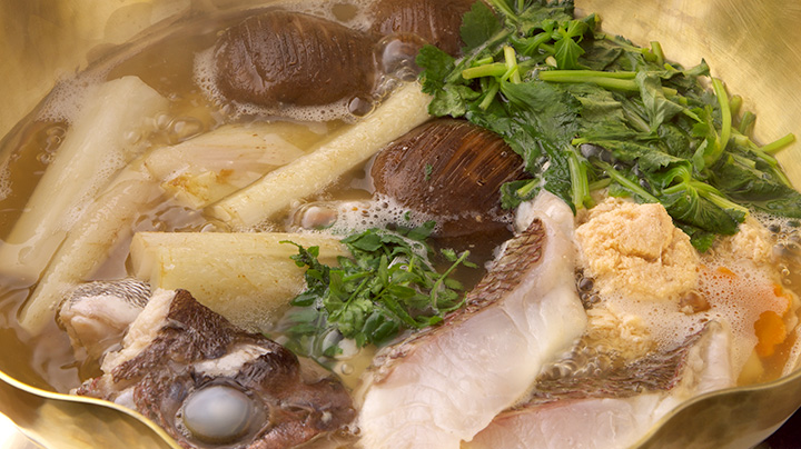 天然鯛と春野菜の煮物