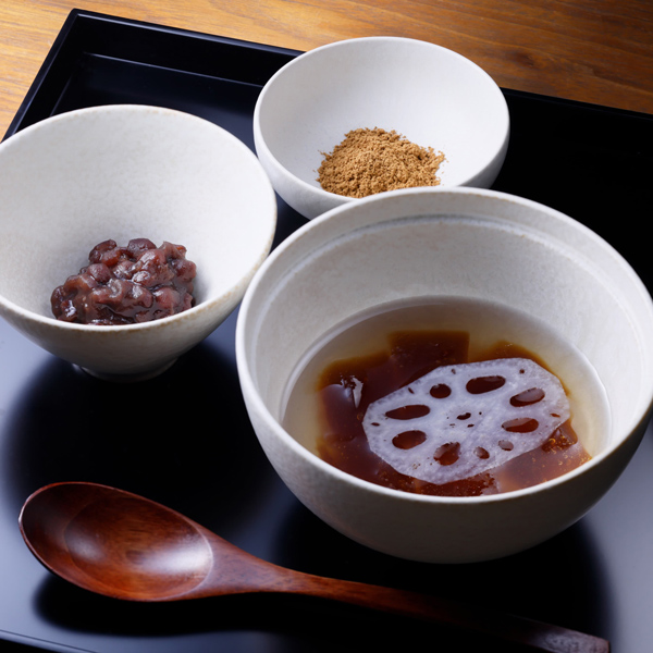 〈堺町店茶菓席〉　新メニュー「れんこん餅」のご案内